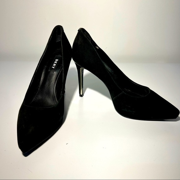 DKNY‎ LEXI BLACK & GOLD SUEDE STILETTO HEELS SIZE 7.5 - Picture 1 of 10